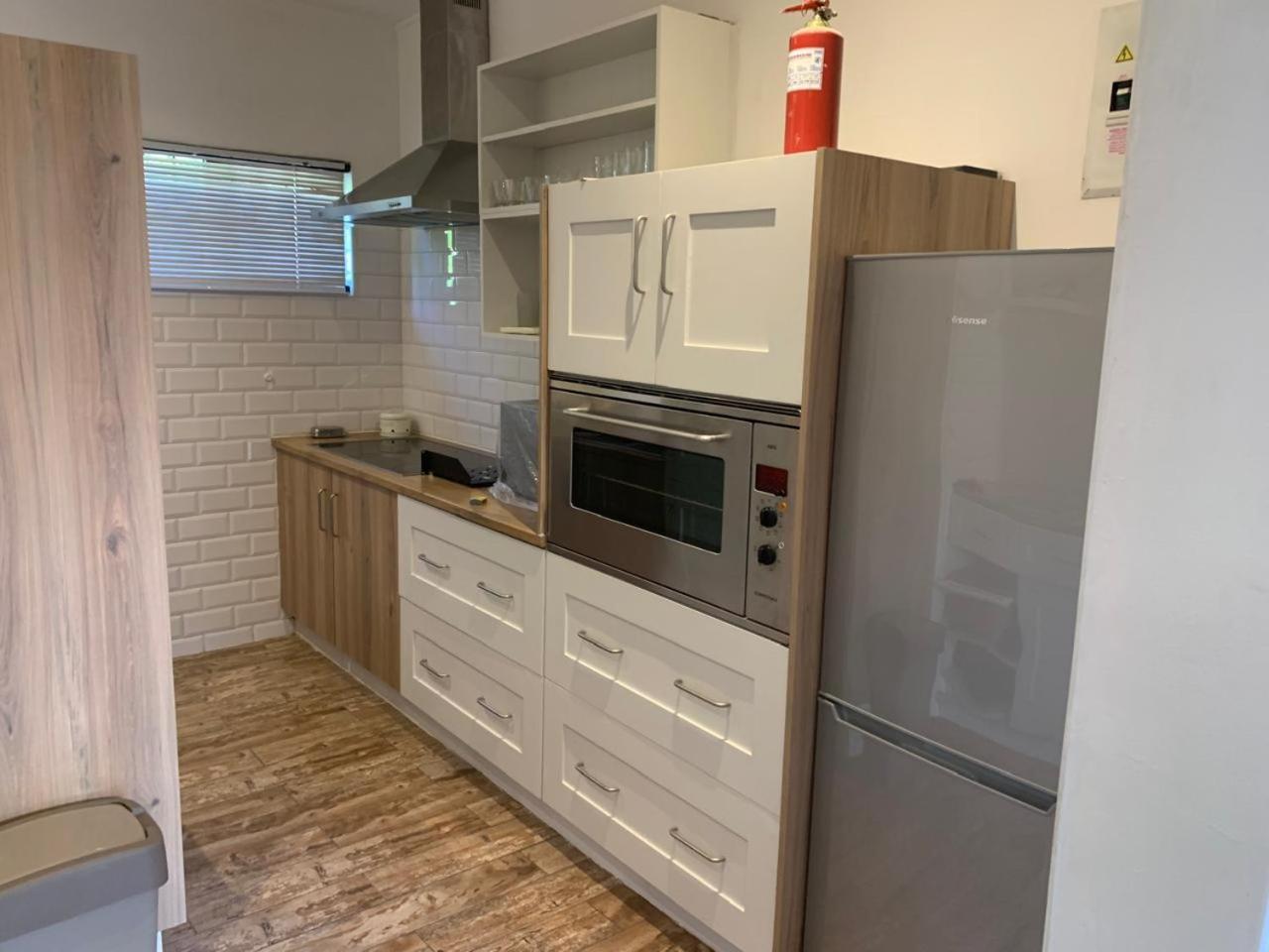 Apartment Sanji's Somerset West *