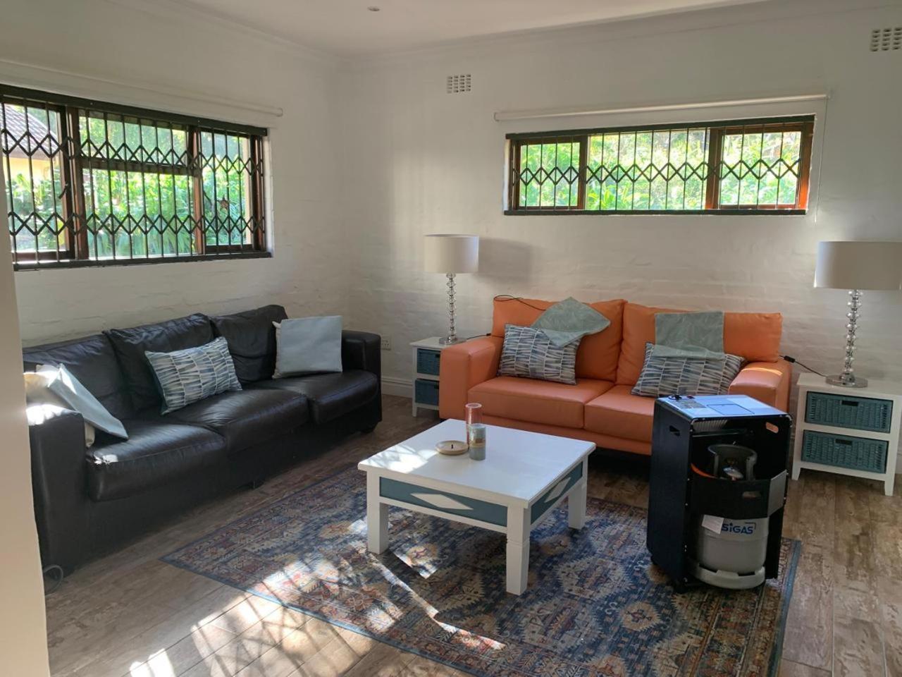 Apartment Sanji's Somerset West